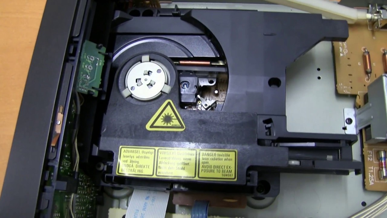 Technics SL-P999 CD SOAD70A Laser Replacement.
