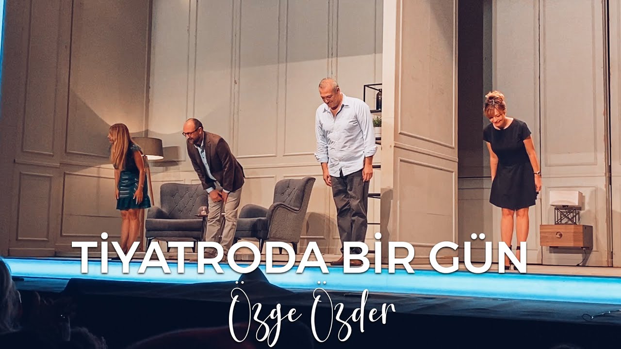 Tiyatroda Bir Gün