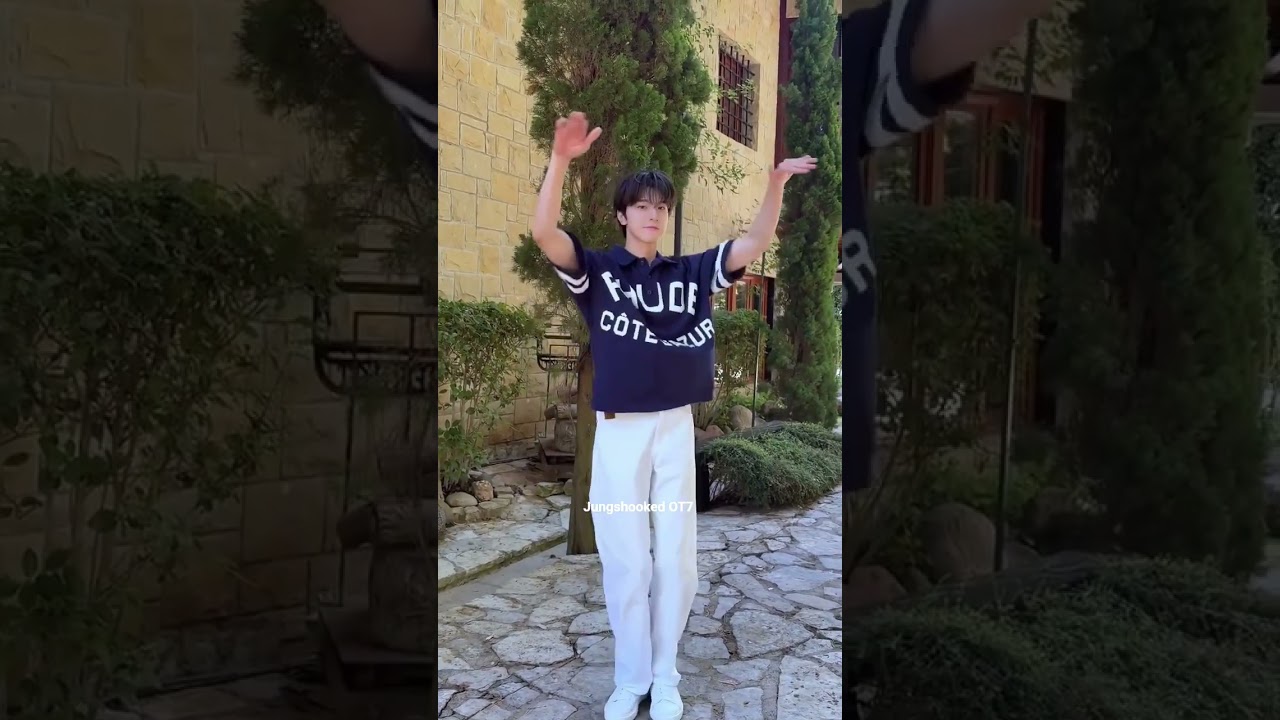 Lin Yi cutely dancing like a baby 🐥 #linyi #chineseactor