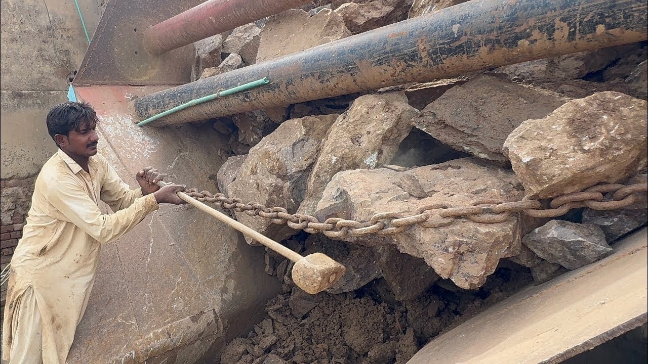 &ldquo;Unstoppable Rock Crusher: Smashing Giant Stones with Brutal Force #stonecrusher