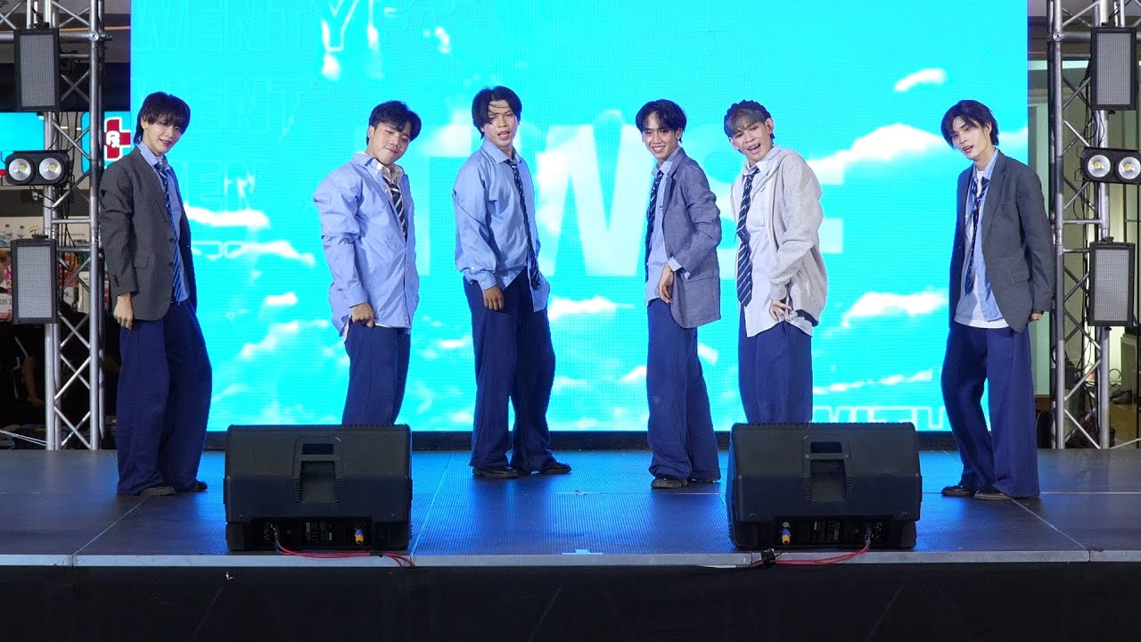 7S’ cover TWS - BFF + plot twist @ Esplanade Cover Dance 2024 | 240504