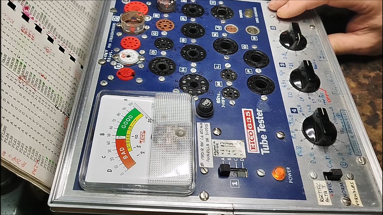 Radio española a válvulas. Iberia U-1730. Capítulo 2.