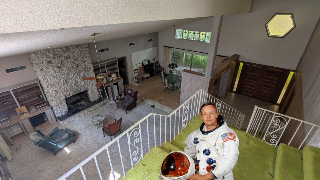 ABANDONED Apollo 11 Moon Landing Commander's Hidden Home!!