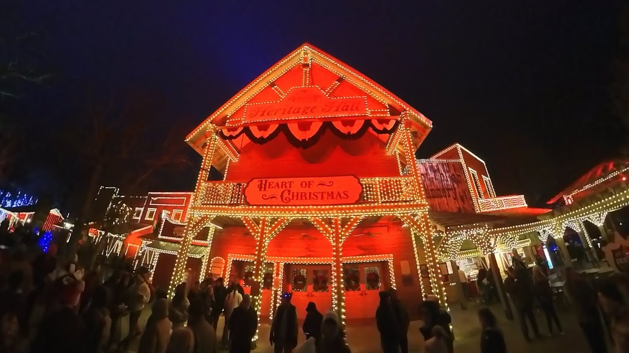 Silver Dollar City Christmas afternoon stroll | Light Show after dark 2025