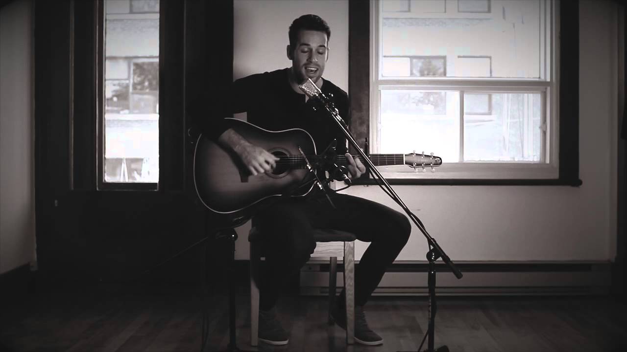 Stolen Dance - Milky Chance (David Paradis live acoustic cover)