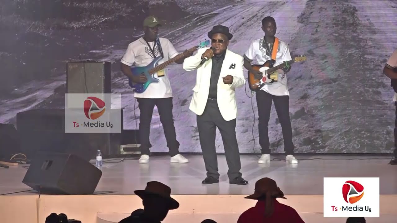Lord Fred Sebatta Ayimba Akayimba Ka Teriba Ddogo Abantu Ne bamuyira Sente