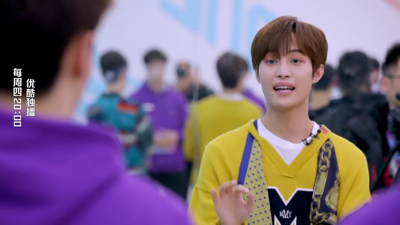 以团之名 宗赢求教C位舞台经验，黄旭熙分享反差萌必杀技