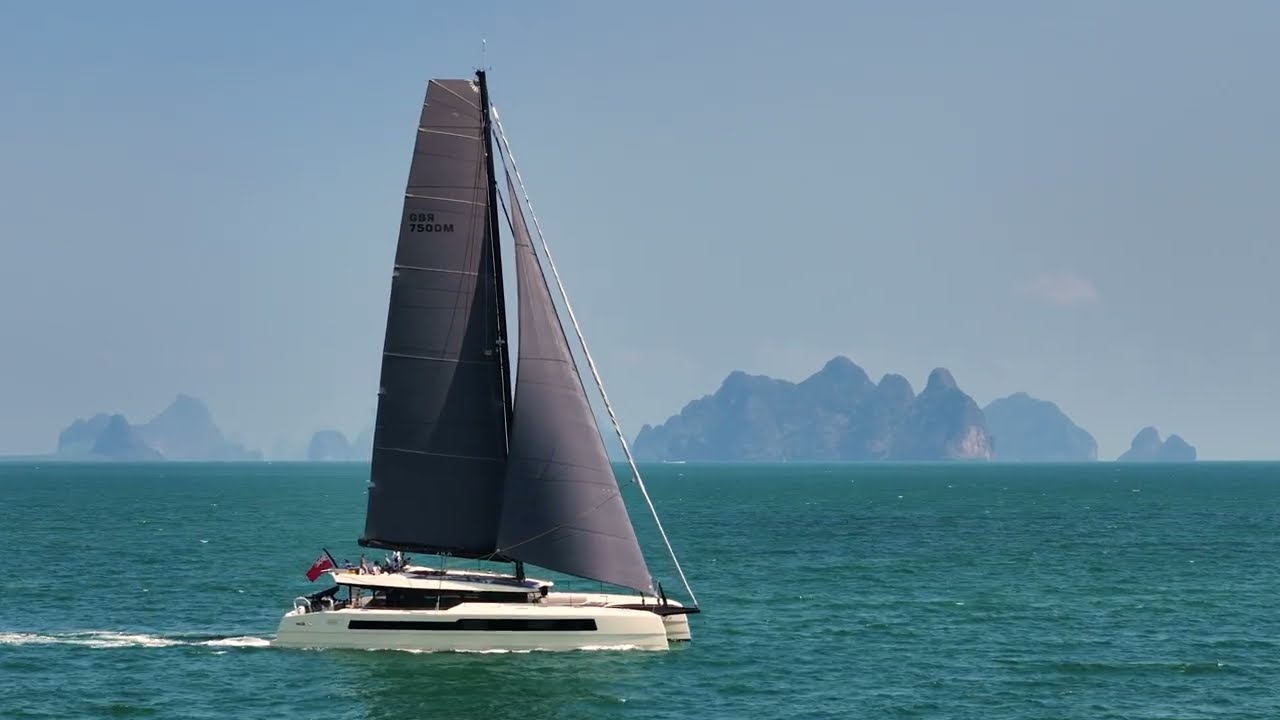 MC75 McConaghy Multihull Catamaran USA - Troyer Yachts
