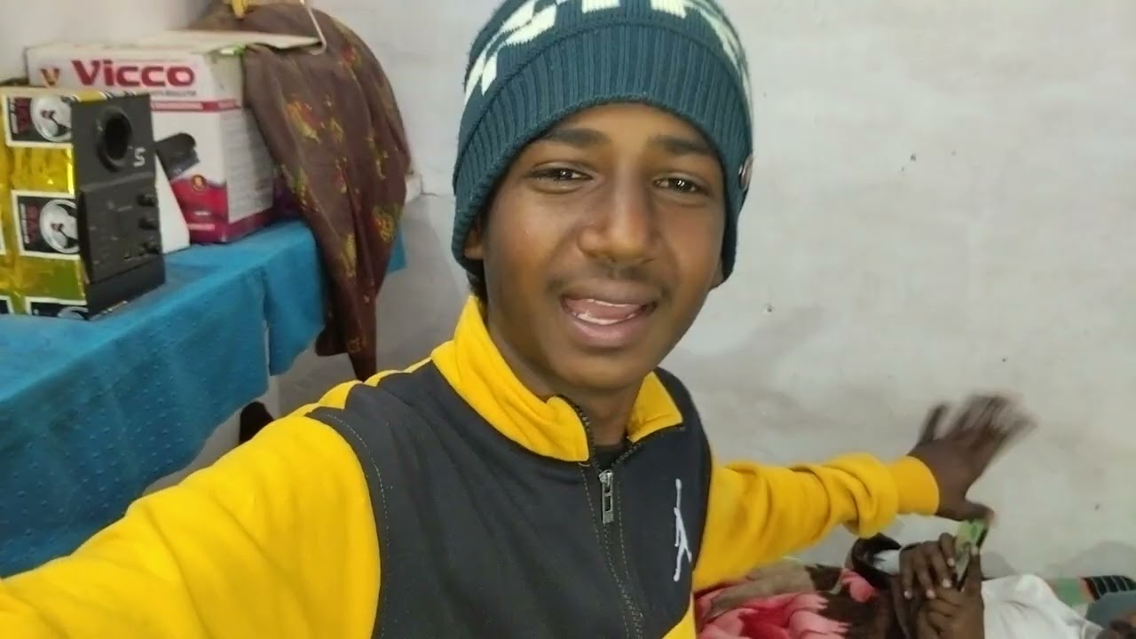 Chachu kihnda jagde rahiyo hai 😂.#trendingshorts #viral #vlog #vloggers #vlogger #vlogvideo #support