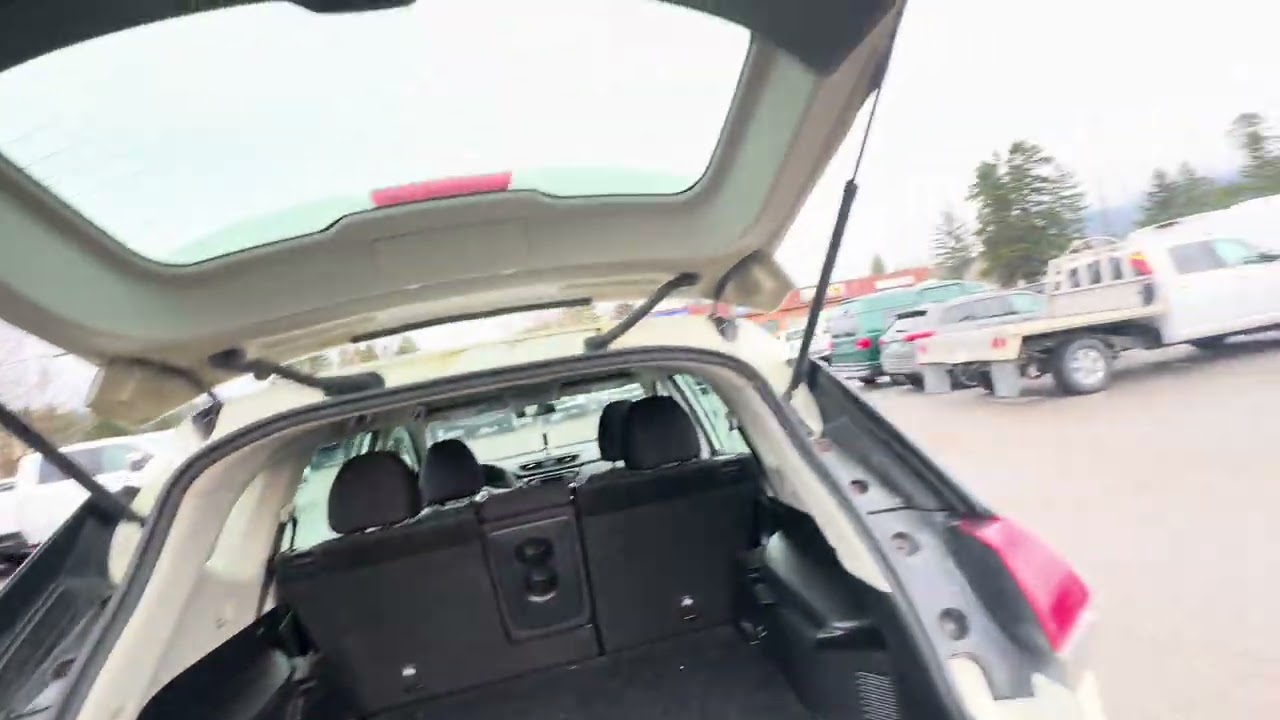 Nissan Rogue walk around