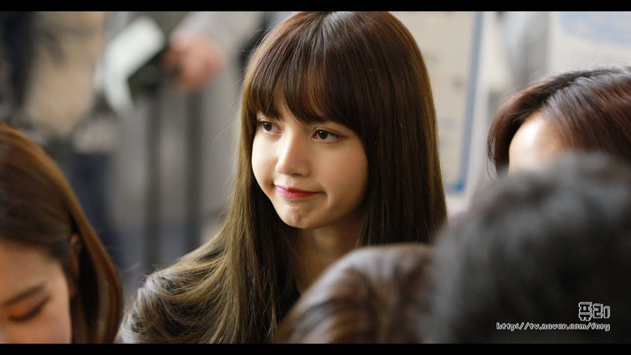 180420 블랙핑크(BLACKPINK) 리사 (김포공항 출국)
