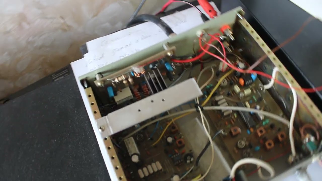 Parmi mes réalisations, cet émetteur - récepteur  inspiré d'un montage de F6BQU, bande 20 mètres.