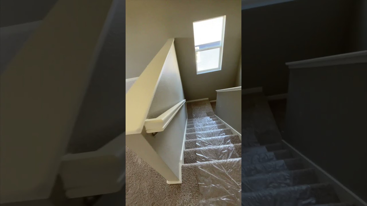 $700,000 Home for Sale in Castle Rock, Colorado