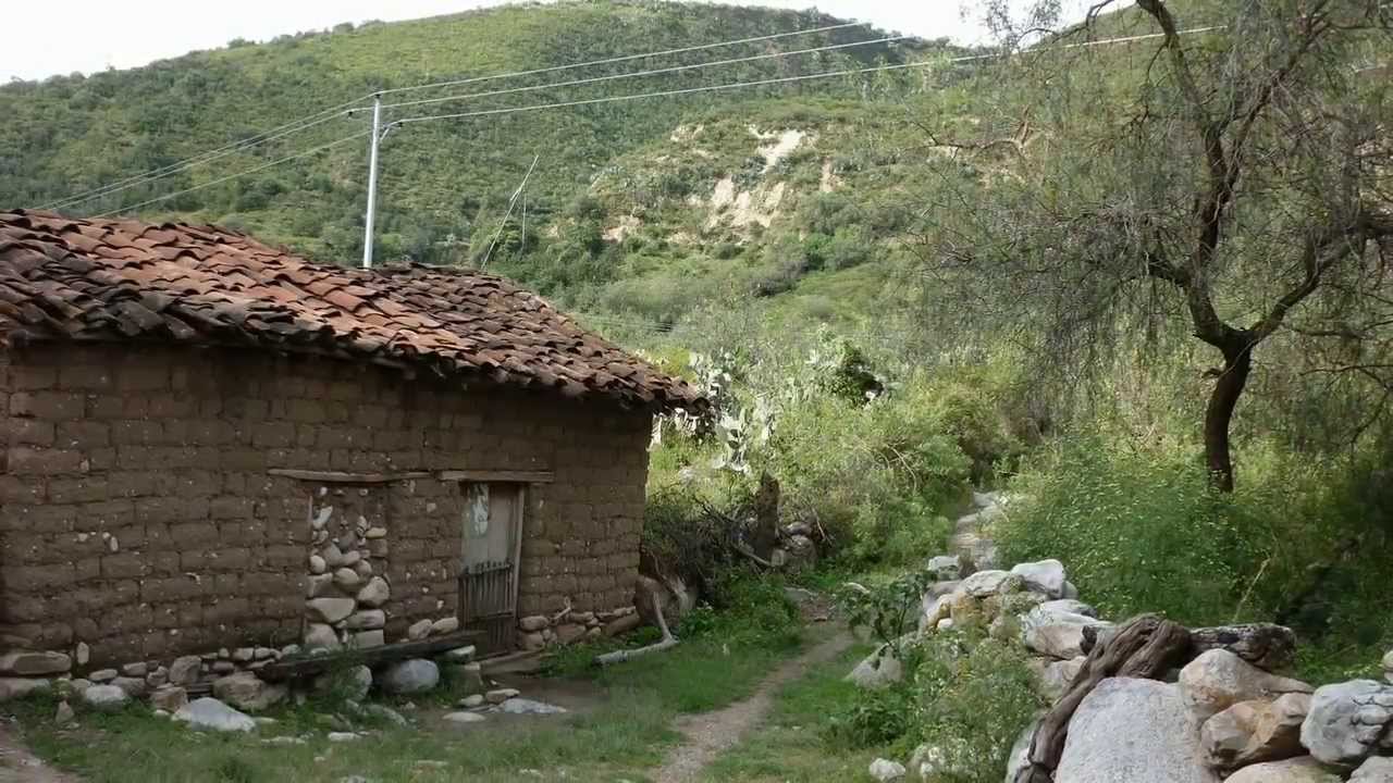 Agencia aymarino - Ricardina Pillihuamán. (Huayno apurimeño)