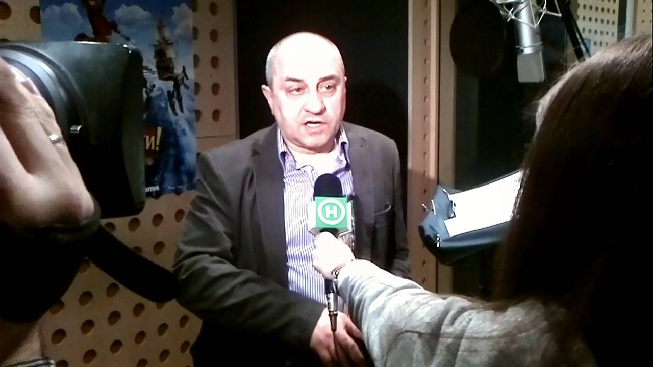 Le Doyen, Віктор Андрієнко
