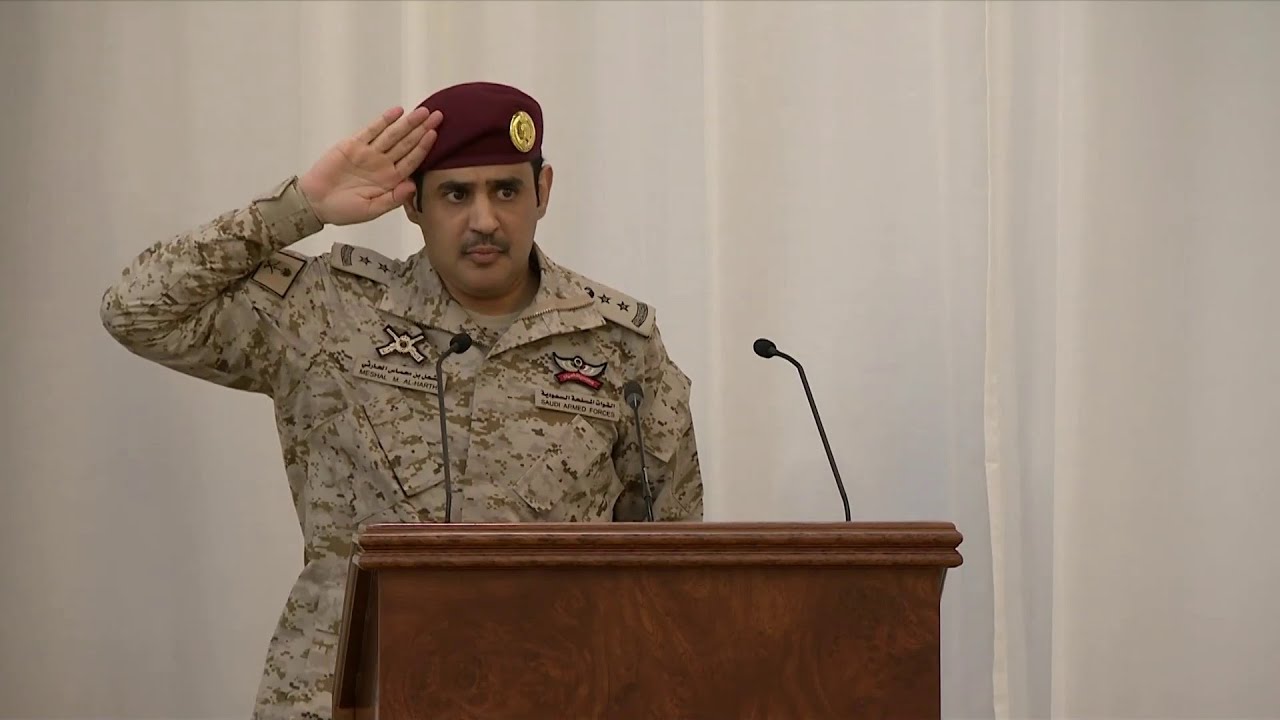 قصيدة الشاعر مشعل الحارثي أمام ولي العهد في حفل استقبال المهنئين بـعيد الأضحى المبارك