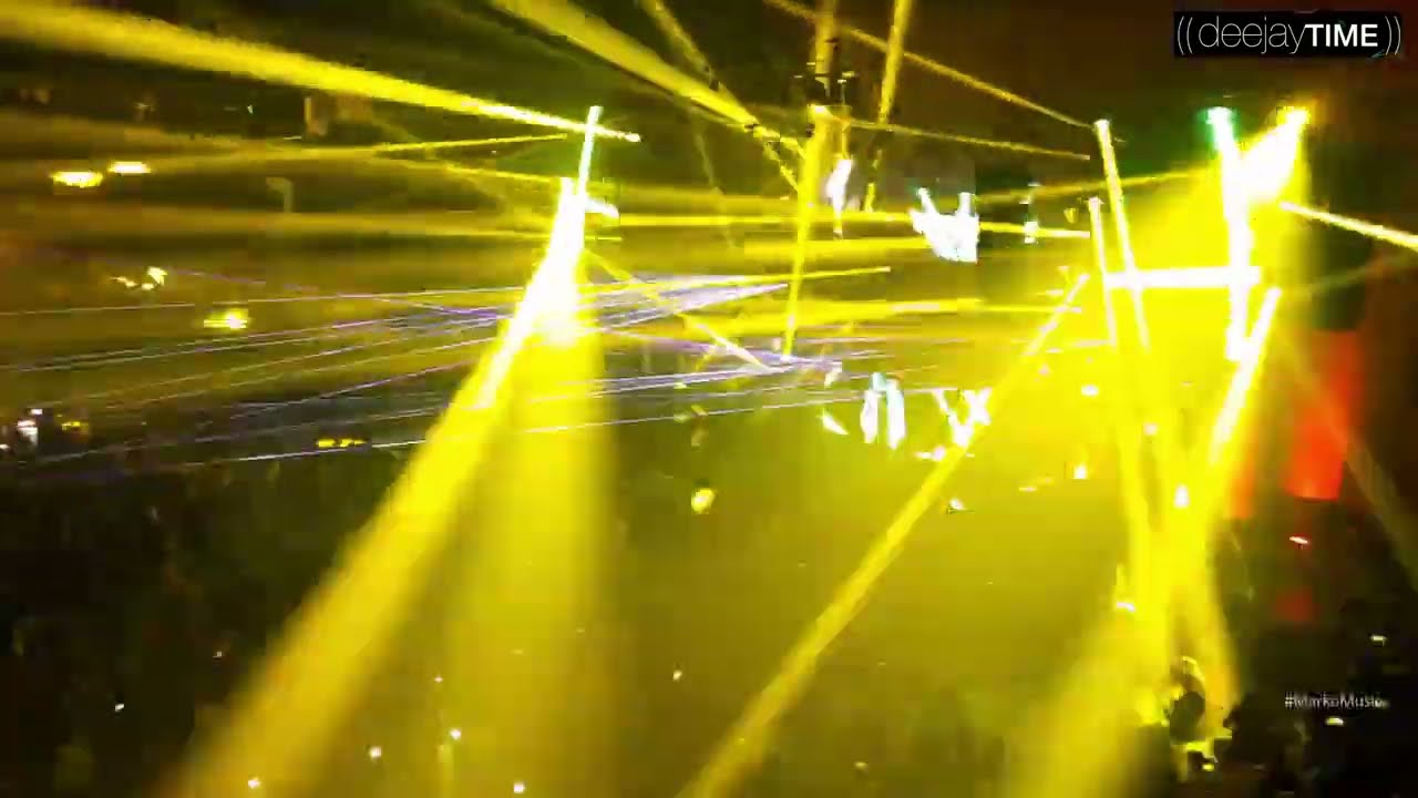 Dee Jay Time Back in Time @ Stožice, oktober 2022 - Dean on The Mike in Dr. Silvano DJ