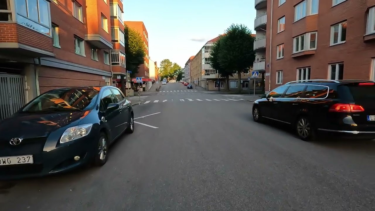 Trollh&auml;ttan Walk on a fine summer evening 4k