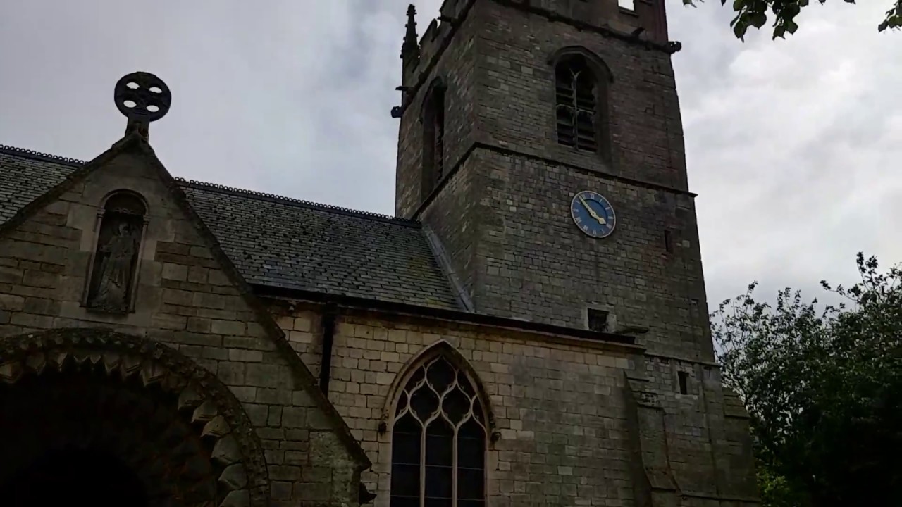 Haunted Graveyards : The Grey Lady of Balderton