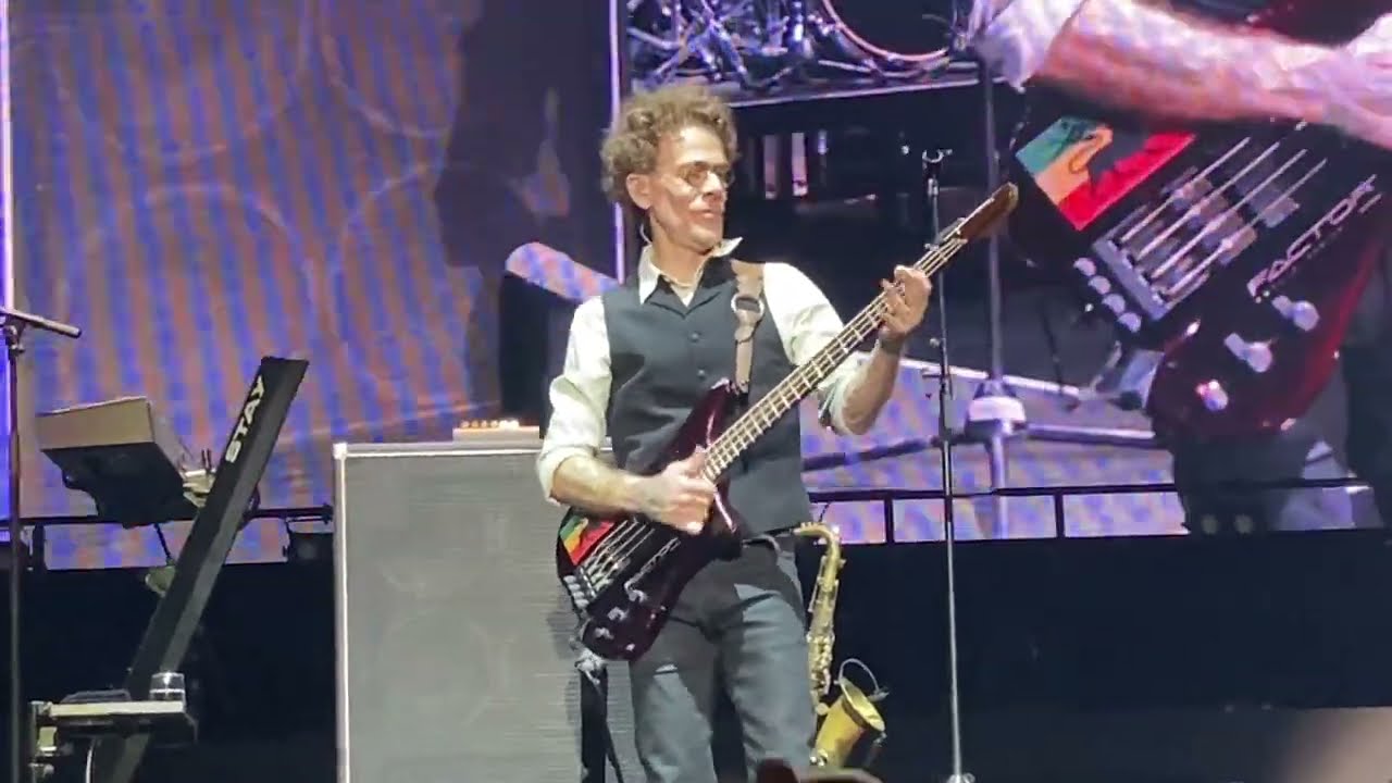 Titãs - Bichos Escrotos (Encontro - Altice Arena - Lisboa 03/11/2023)