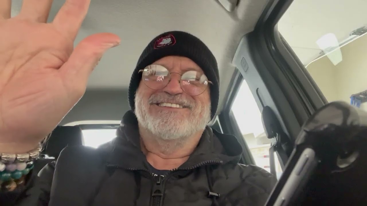 El incansable soñador despertando con la brillantez del sol.