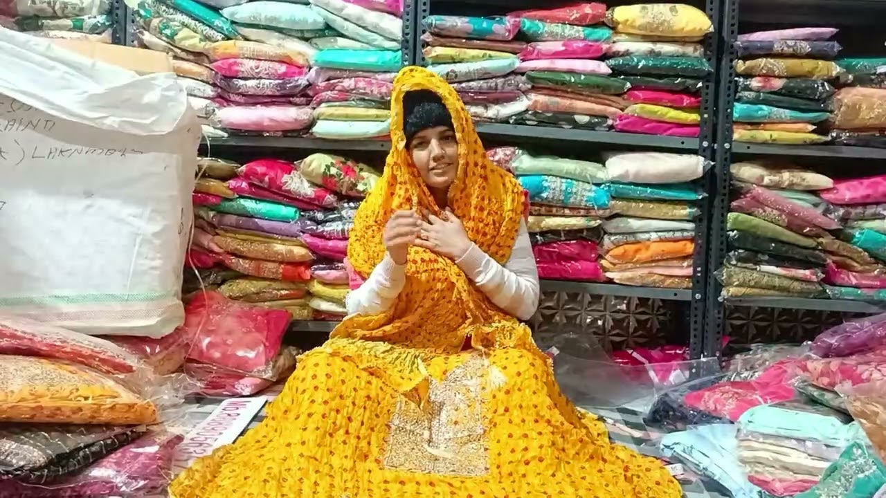 वायरल हो गया यह सूट 8689056357 , 8708862089