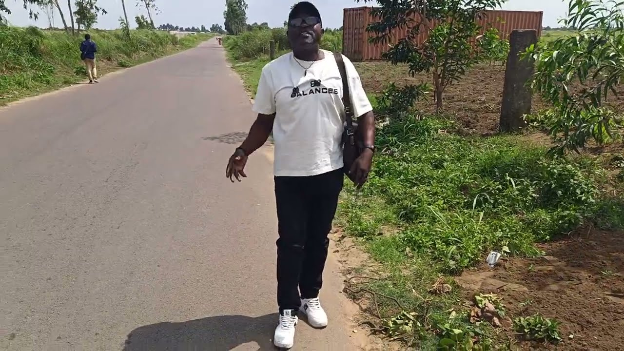 Le 7/2/2026 SUMBIRI TEKIRI  SUR KINGAKATI  A MENKAO CENTRE 10m/18 AVENRE 4000$ HO ZWI NA YO