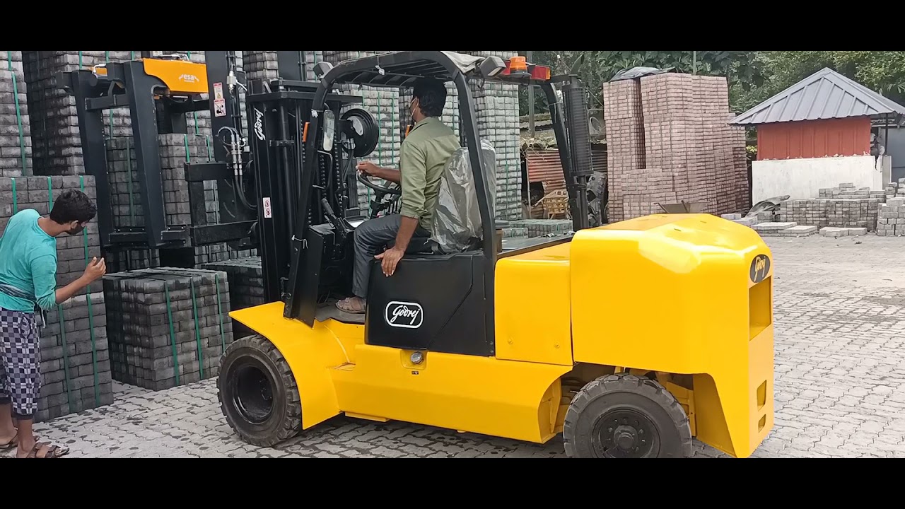 Godrej 3T Diesel Forklift Truck with Overhead Brick Clamp Attachment