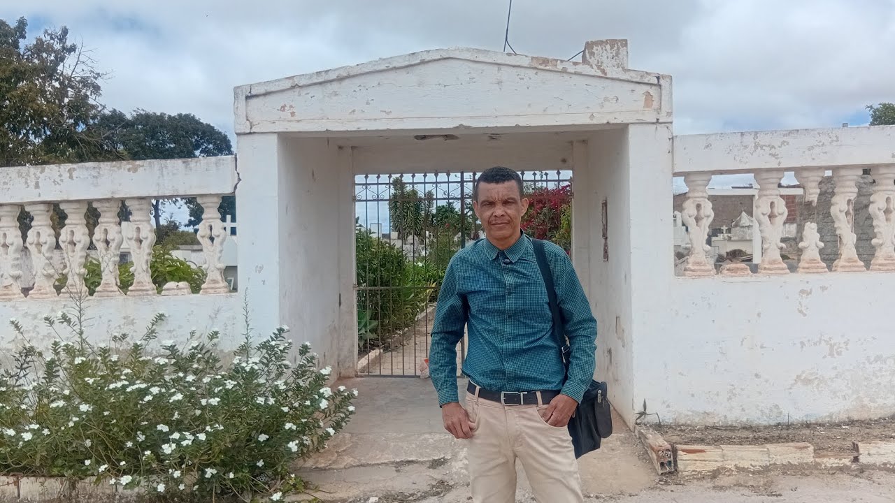 Conheça a história do cemitério assombrado 