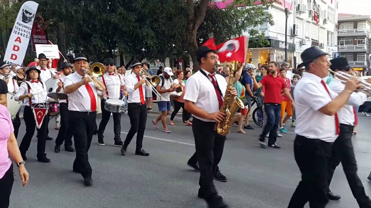 Ritm Art Bandosu 30 Ağustos Bağdat Caddesi konseri