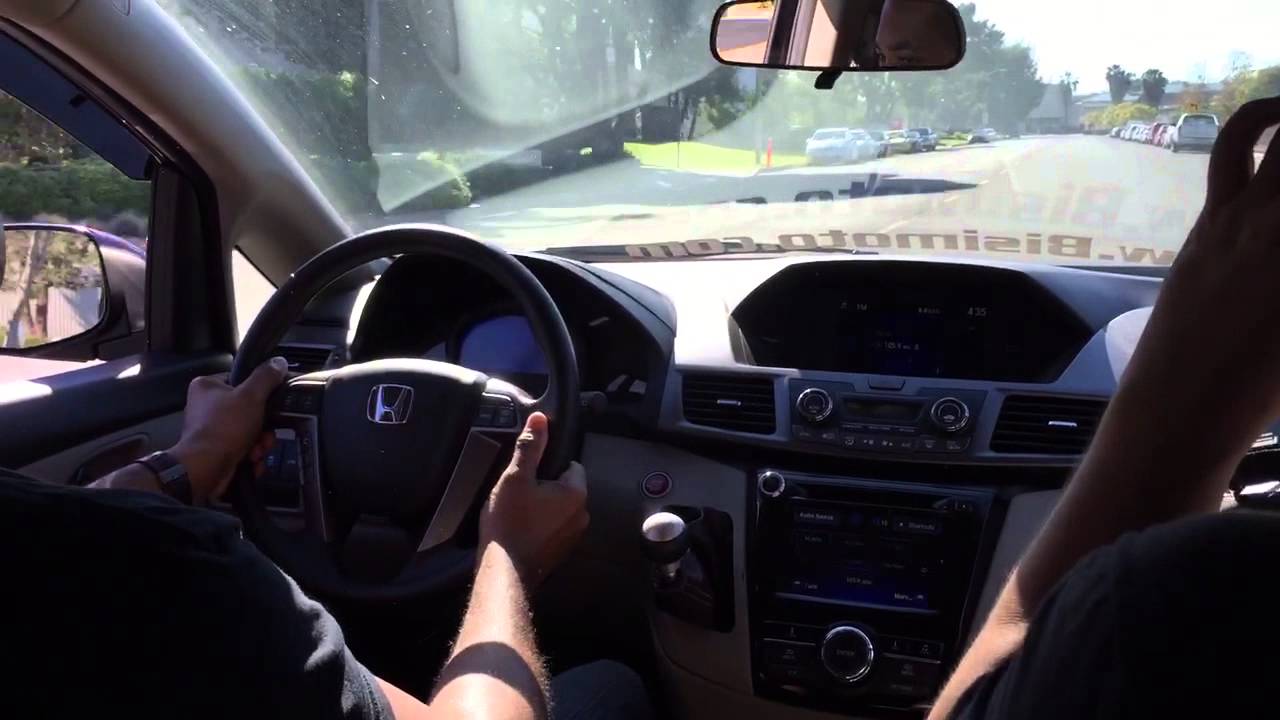 Ride along in Bisimoto's 1029hp Odyssey minivan!