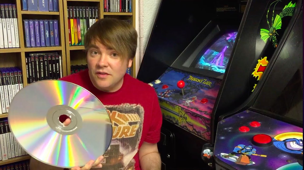 Johnny l Gaming Garage Ep 1 -  Dragon's Lair  Space Ace