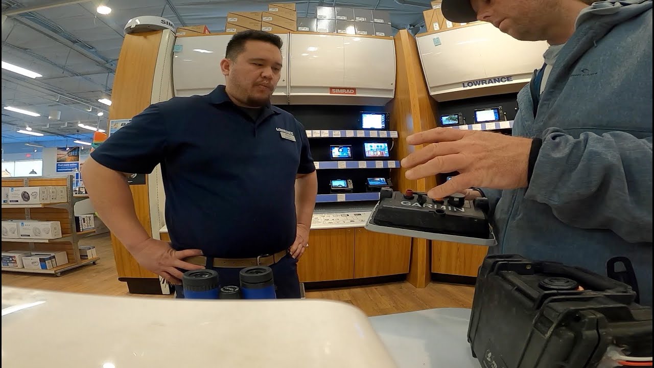 It Won't Turn On | Troubleshooting My Garmin Fish Finder With The Help of West Marine San Diego