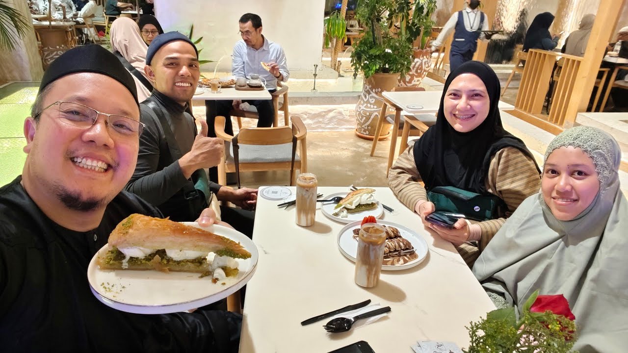 CAFE VIRAL CAFE MOMENT BERSAMA USN DAN JEMAAH - MEMANG SEDAP
