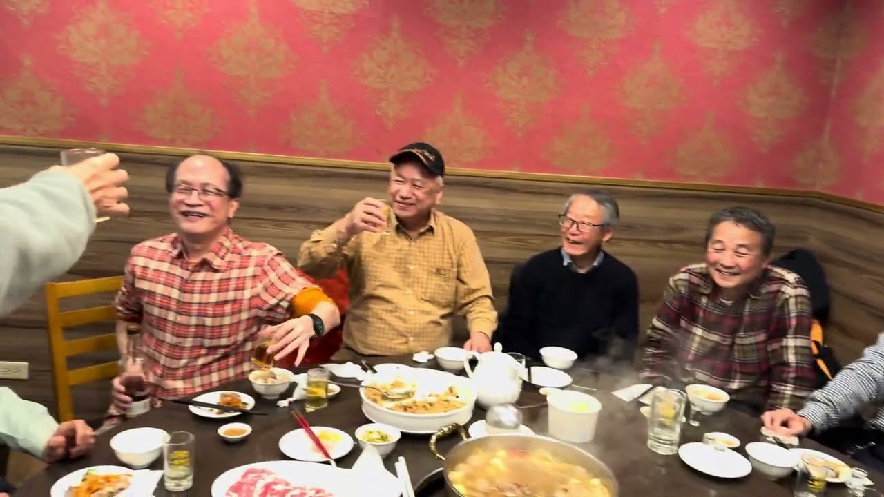 20260111逢甲資工畢業51年莫宰羊餐廳同學會
