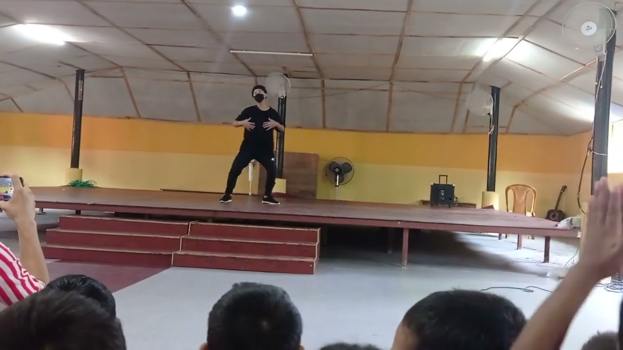 Model English School (Amazing performance by students during school week celebration)