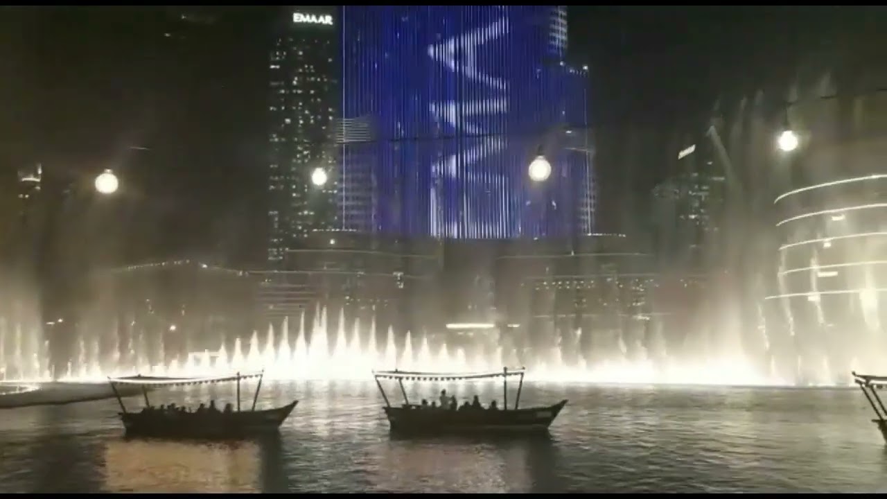 Dubai, Emirates 2022 - Nights in white satin, The Moody Blues