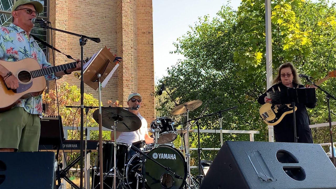 The Shir Chadash Trio Live at the 47th Annual Carrot Festival