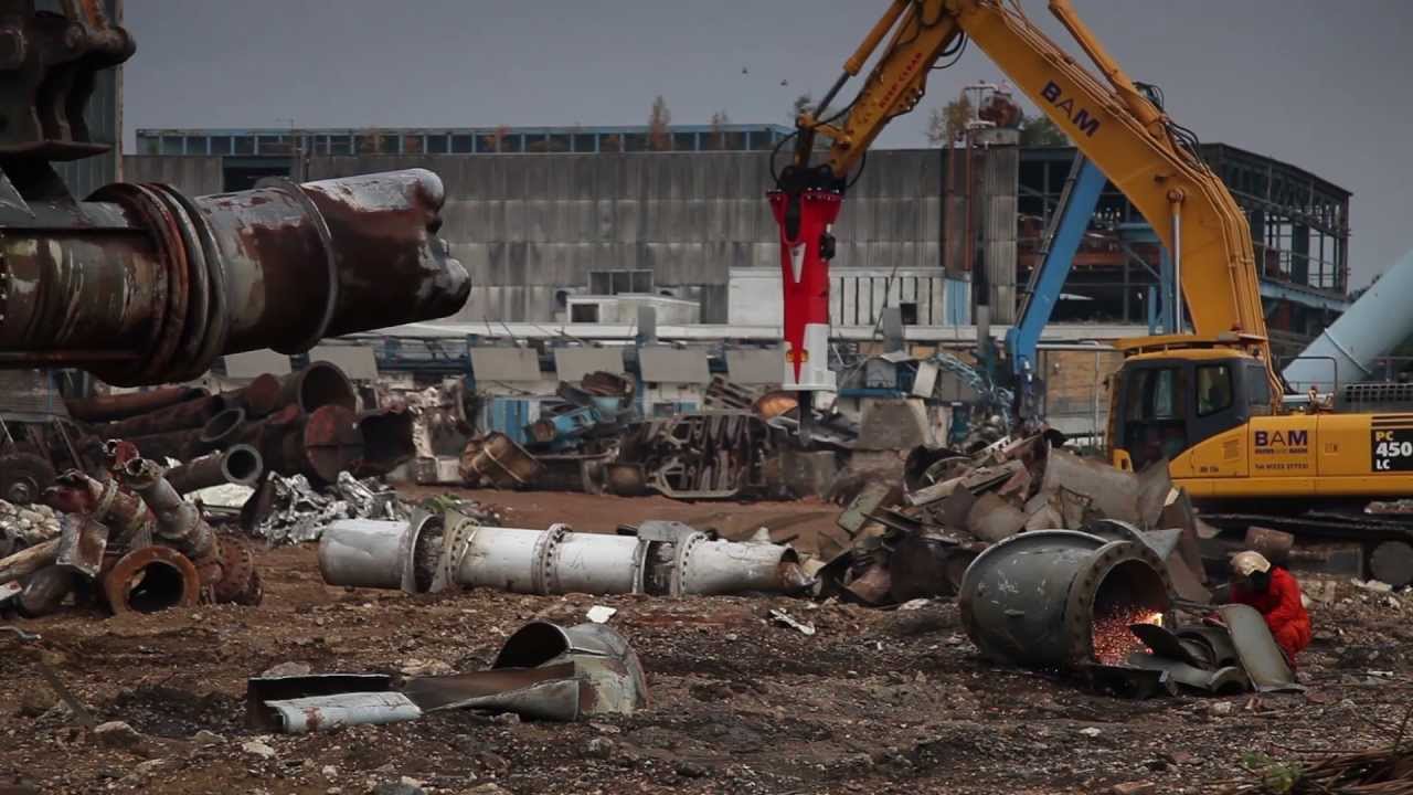 Industrial Dismantling - Farnborough, England