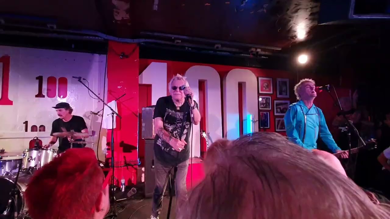 Riot - U.K. Subs @ 100 Club 1.10.23