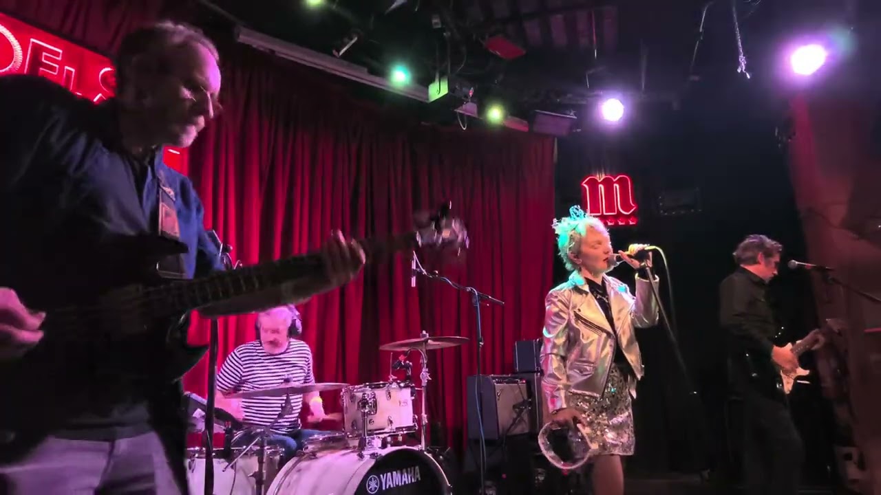 The Primitives - We Found A Way To The Sun - Sala El Sol Madrid