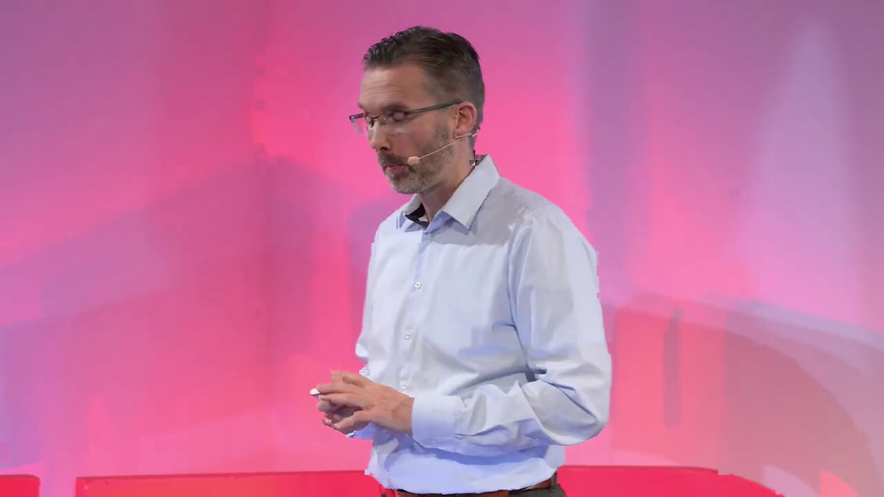 Sustainable Finance - mit Geld den Klimawandel bekämpfen? | Tobias Popović | TEDxStuttgart