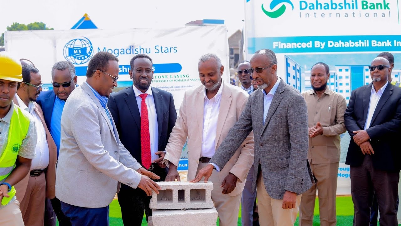 DAHABSHIIL OO MAALGELINAYSA DHISMAHA JAAMACADA UNISO EE MUQDISHO