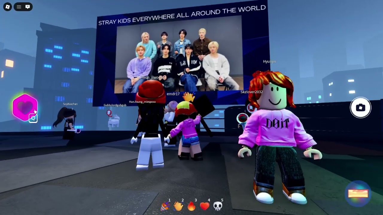 Stray kids - Roblox Concert december 2026 Full concert!!