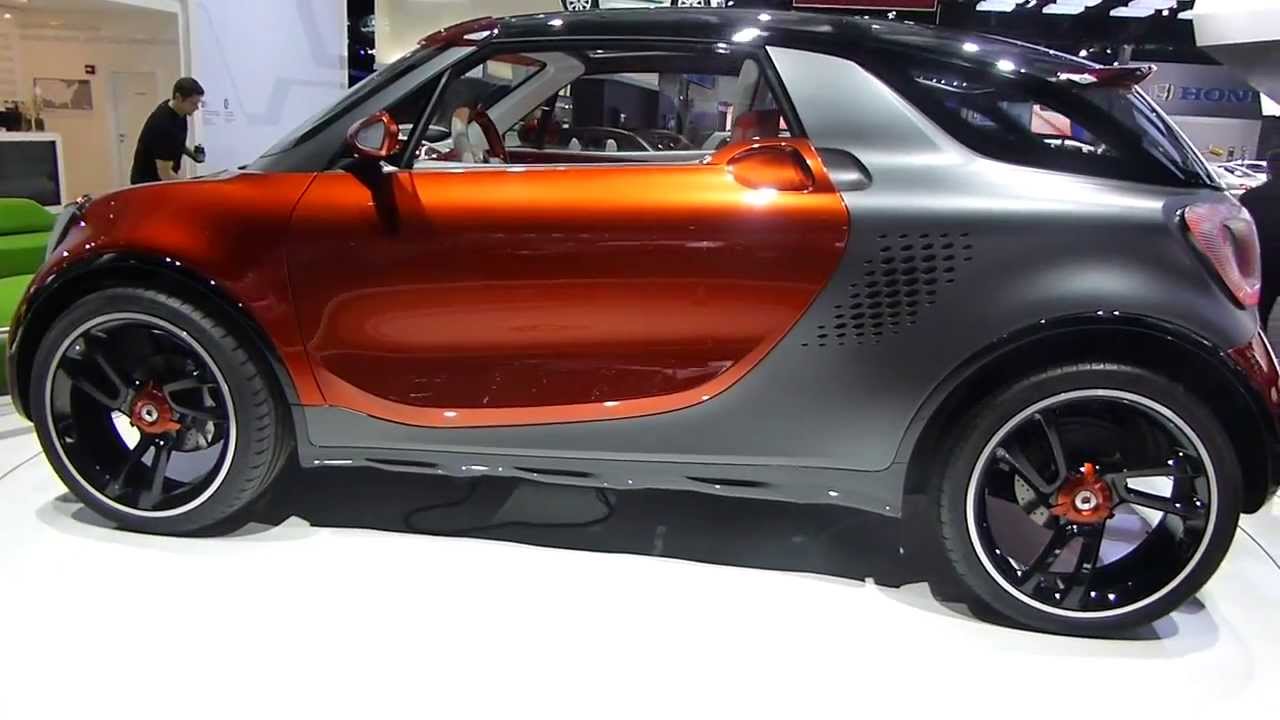 Detroit Auto Show 2013  Smart forstars electric concept car -for the complete Hollywood experience !