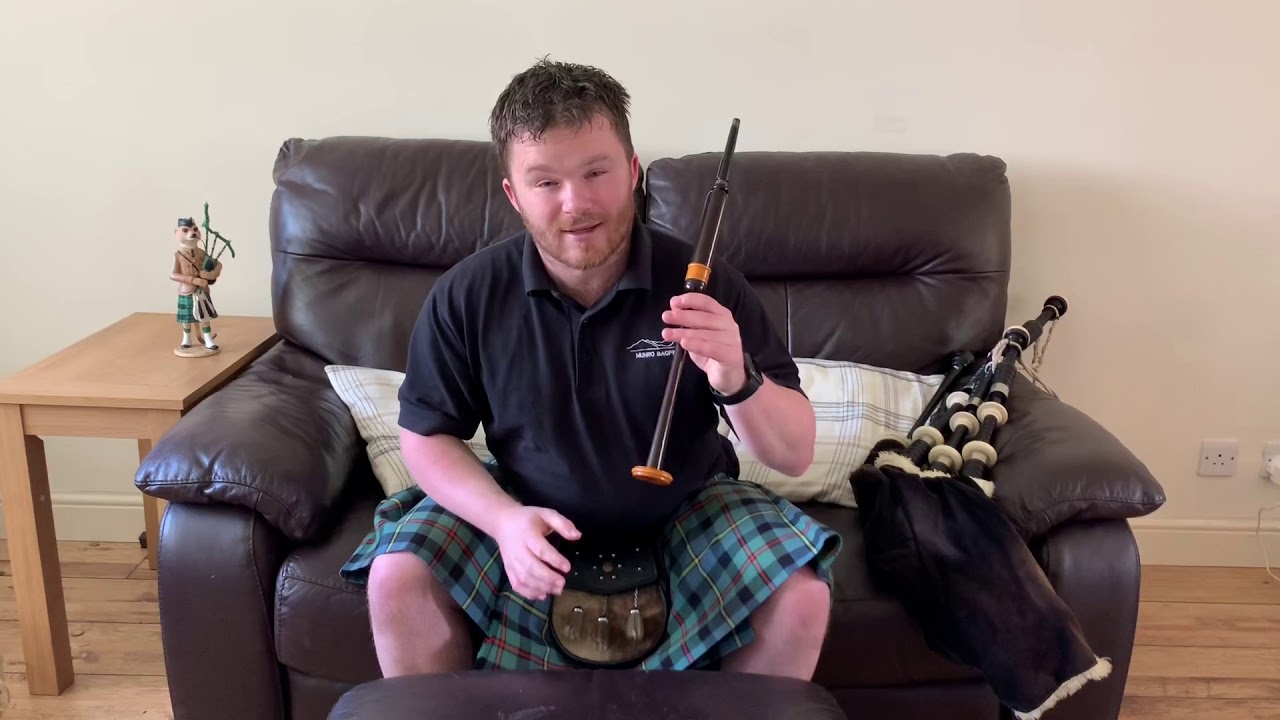 Munro Bagpiper lesson 1