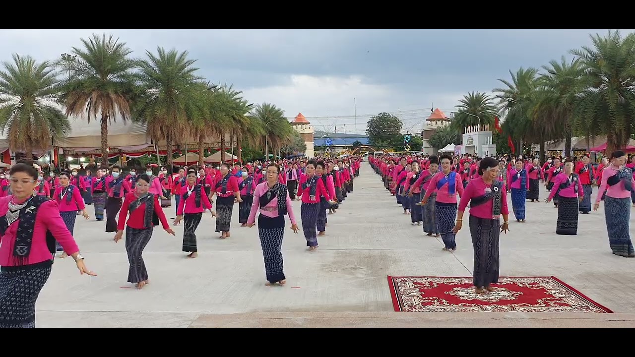 รำบวงสรวงสมเด็จพระนเรศวร ประจำปี 2565