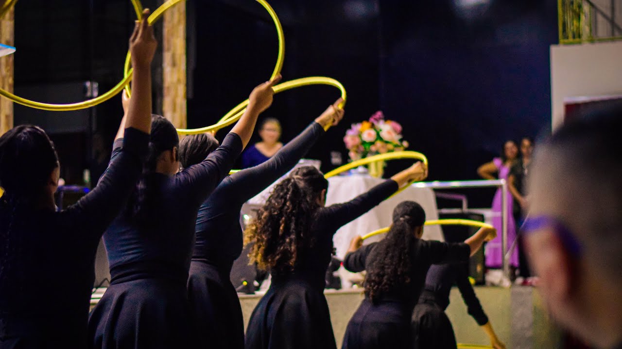 Coreografia: Até que ele venha (E chova justiça) - Thamires Garcia
