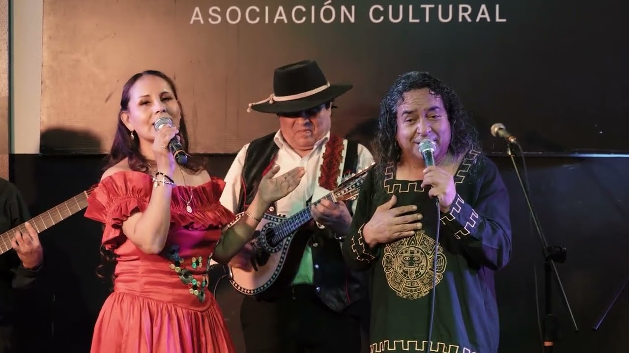 Nancy Manchego y Sixtucha 