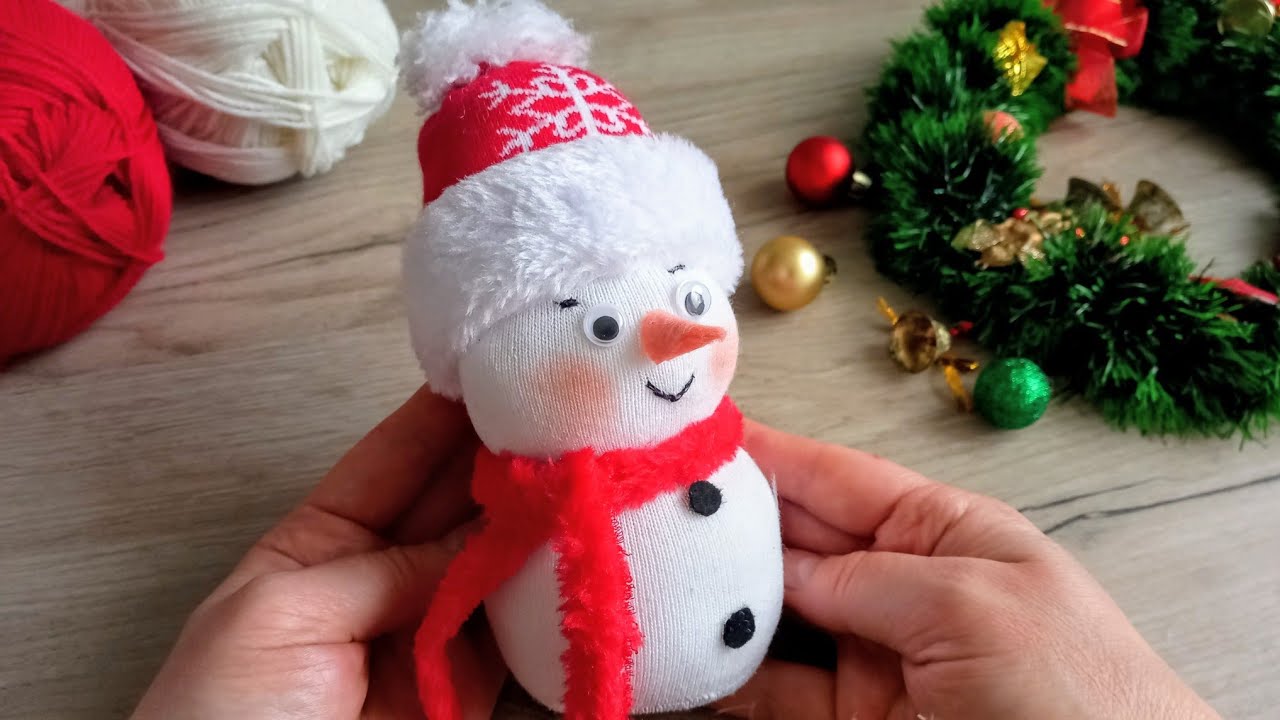 #How  to make a snowman from a sock #DIYCRAFTS#Как сделать снеговика из носка#